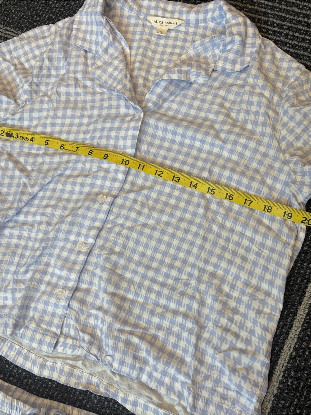 Laura Ashley XL Blue and White Gingham Short Pajama Set Ruffle Trim - Picture 7 of 10